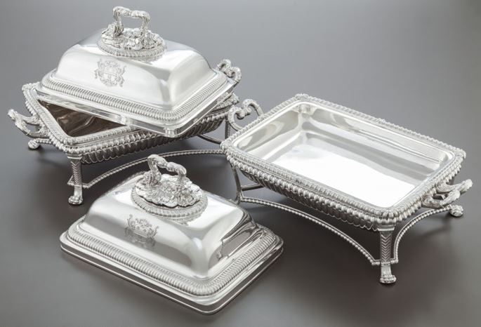 Paul Storr - A Pair of George III Paul Storr Entree Dishes  | MasterArt